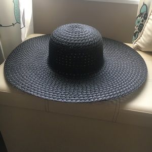 NWT big floppy hat